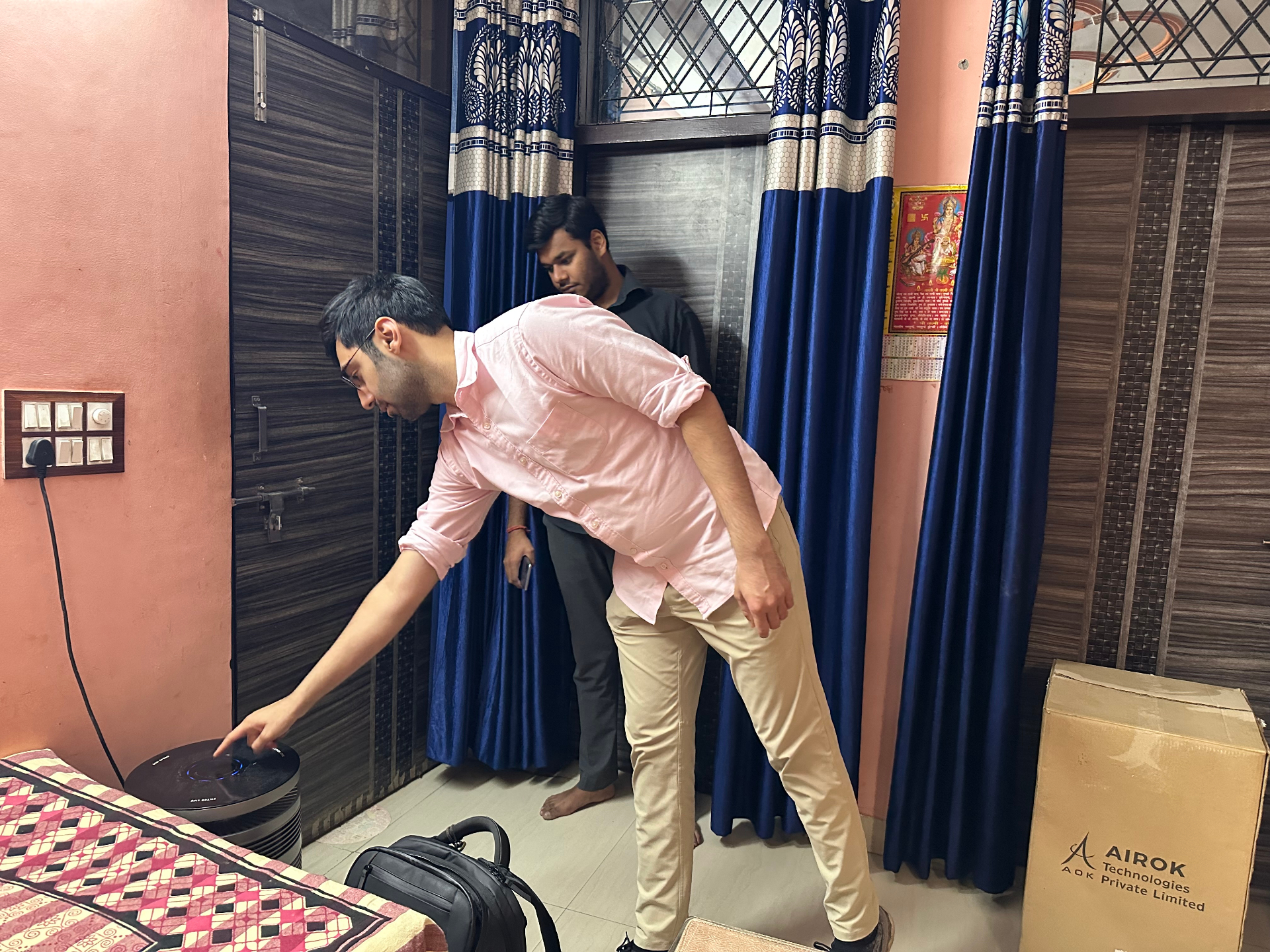 Assessing a patient's home in India for air purifier placement